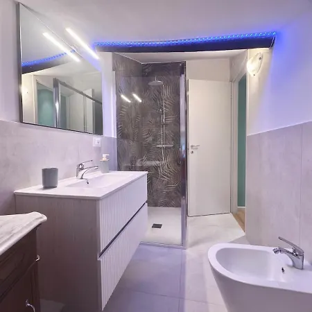 Cozy Apartment! Close To & Port Lejlighed *