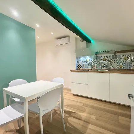Cozy Apartment! Close To & Port Lejlighed