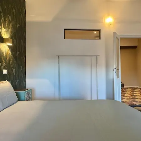 Cozy Apartment! Close To & Port * Genoa